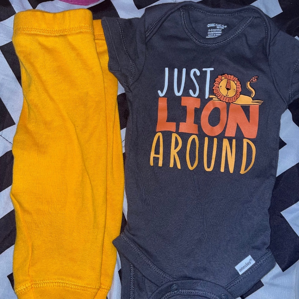 Baby boy 0-3m outfit